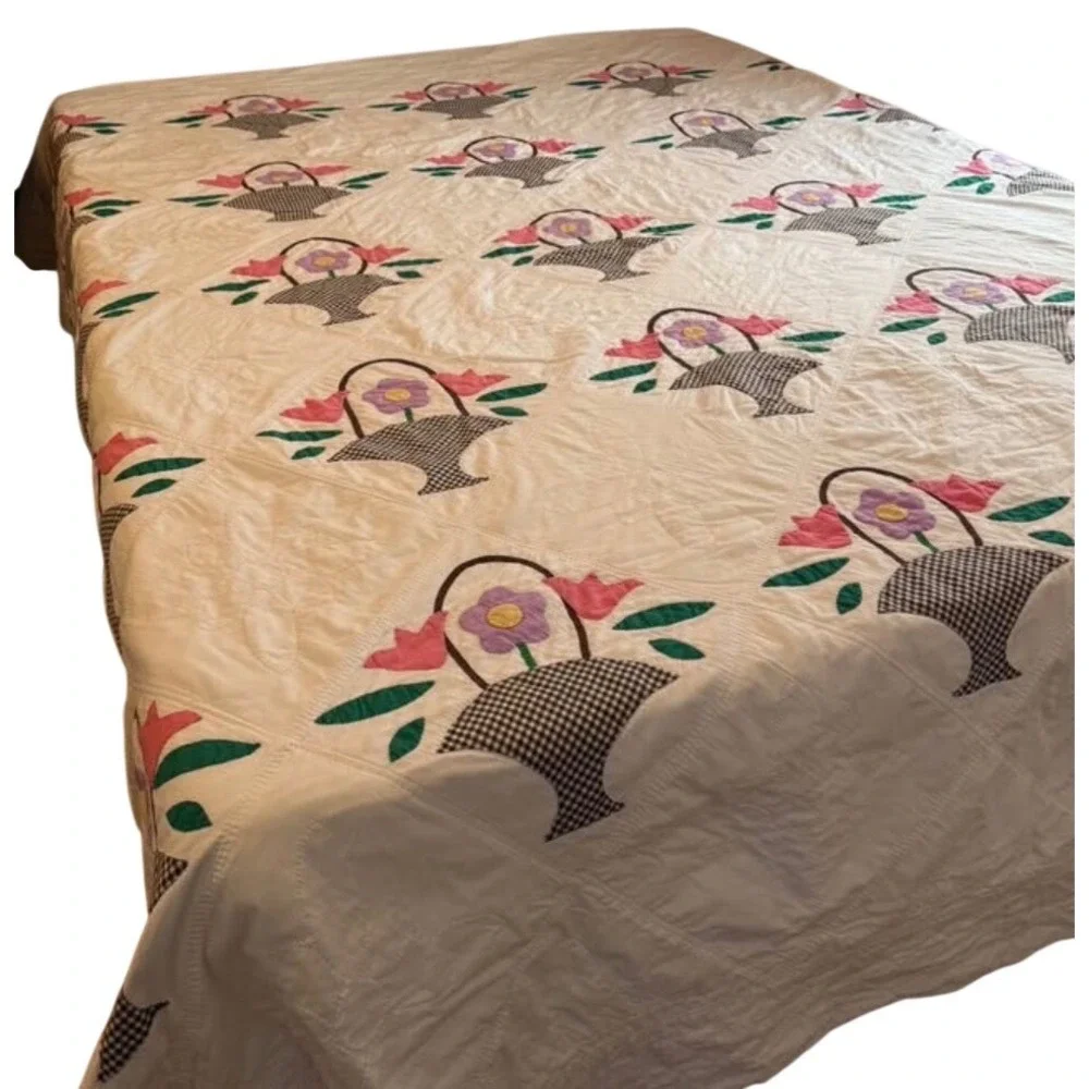 Vintage Hand Stitched Tulip Basket Appliqué Quilt Full Queen Cotton Wedding